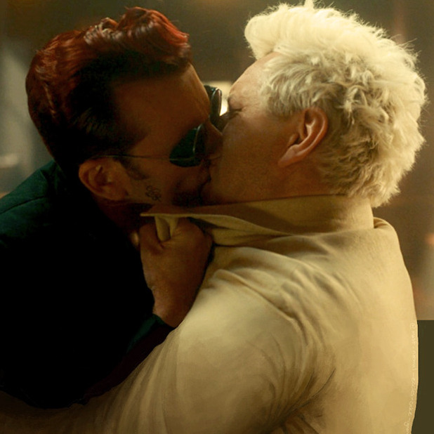 A kiss between Azirphale and Crowley from Good Omens.